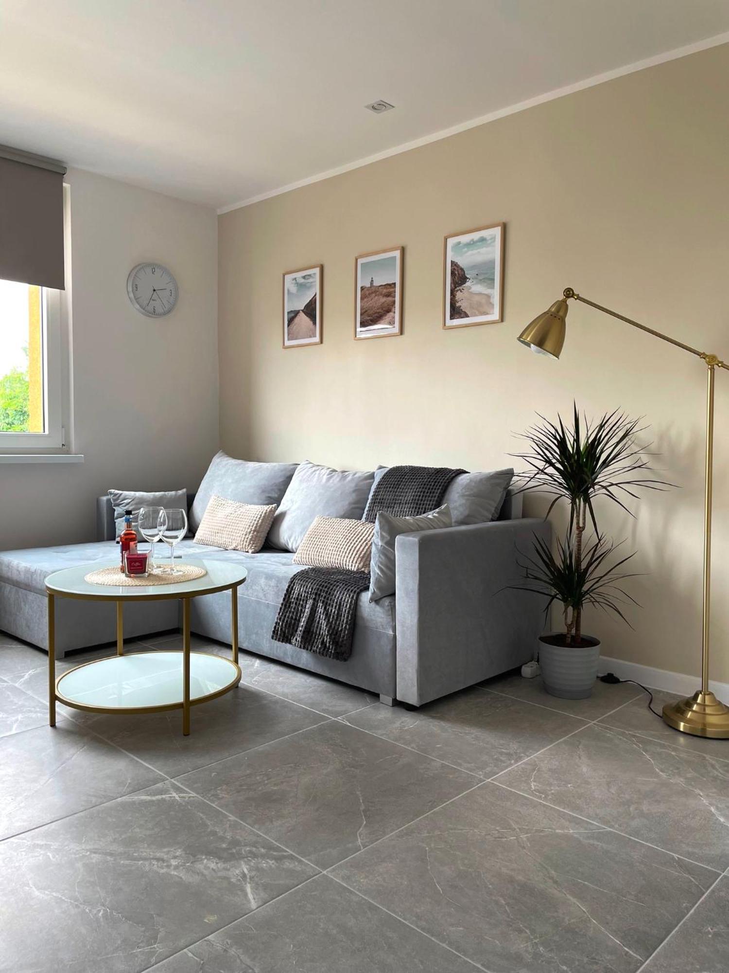 Apartament Konstytucji - Centrum ชวีโนวิชแจ ภายนอก รูปภาพ